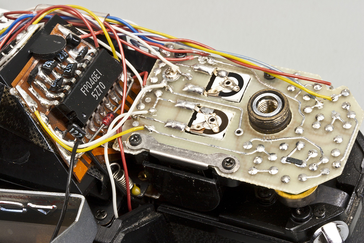 Close-up left hand side.